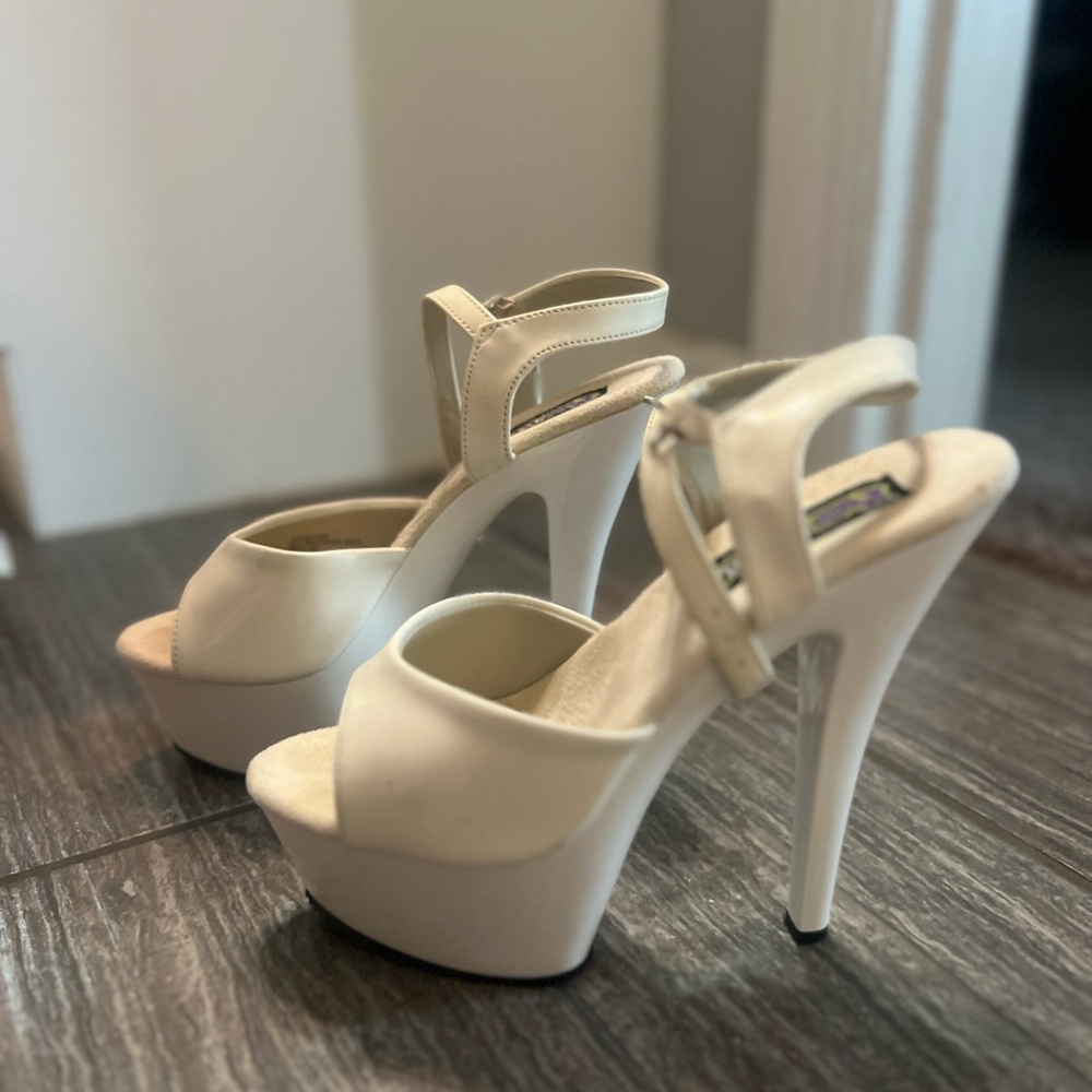 Funtasma Chic White Platform Heels